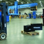 Truck crane, adjustable 3600x500 mm, 2300 kg
